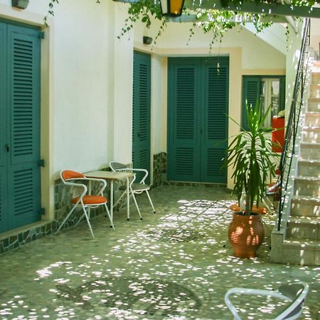 George Apartments Livadia  Exterior foto