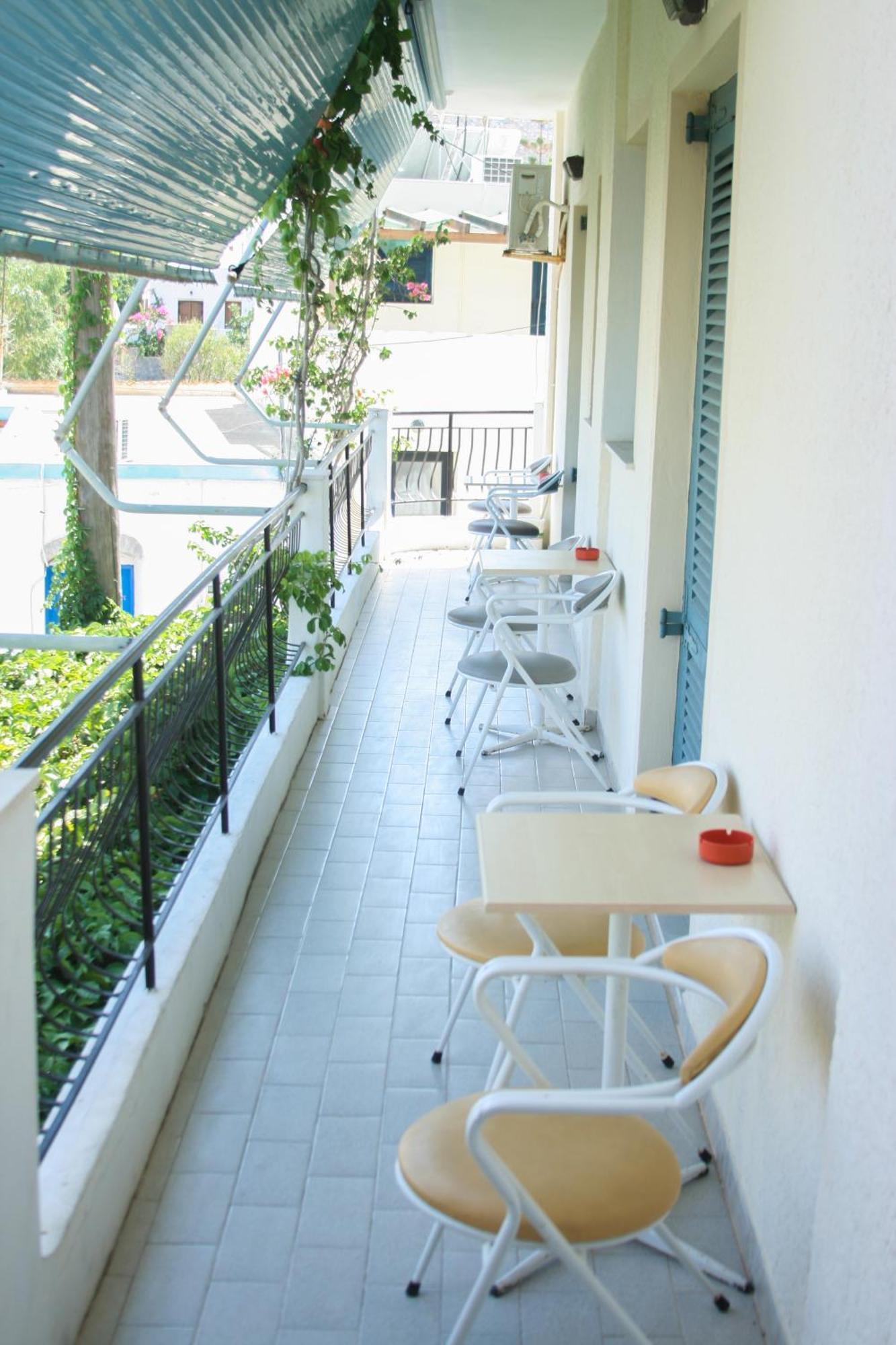 George Apartments Livadia  Exterior foto